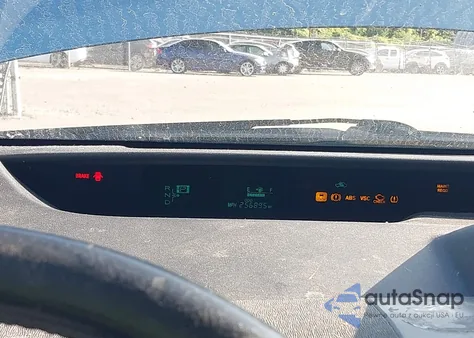 2008 Toyota Prius z USA, uszkodzony, nr VIN JTDKB20U887730565